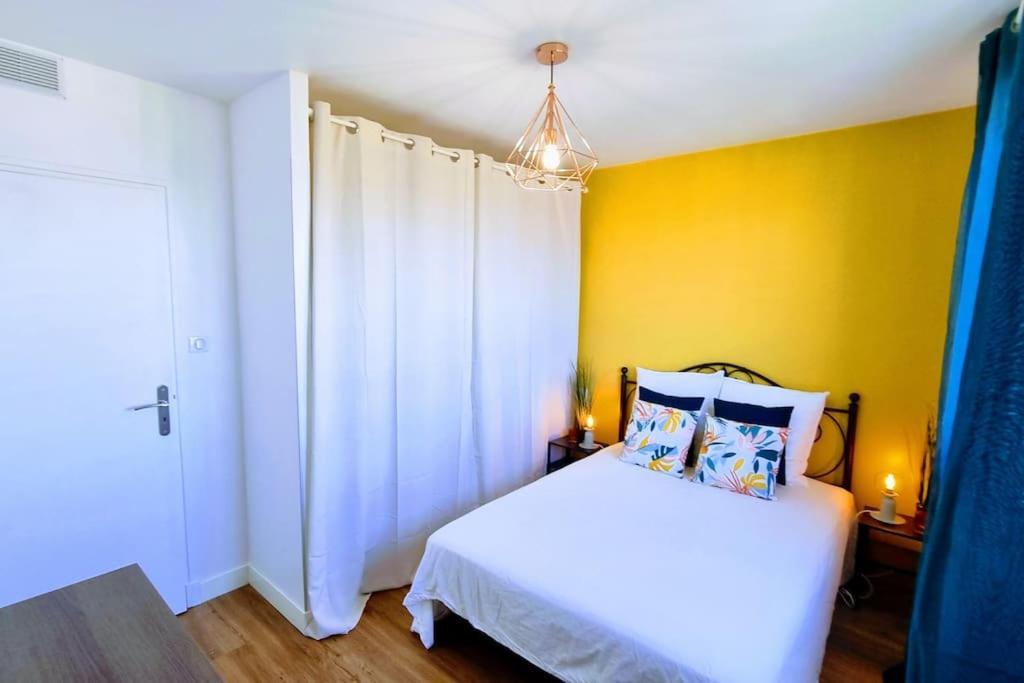 Le Clerville Renove Terrasse Climatisation Parking سُت المظهر الخارجي الصورة